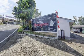 SPOT ON 90156 Hotel Ramayana