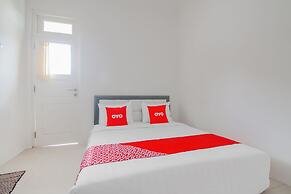 Super OYO Capital O 90342 Kemang Garden