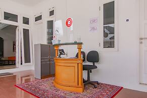 Super OYO Capital O 90342 Kemang Garden