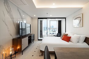 Le collective Gangnam SAC Signity