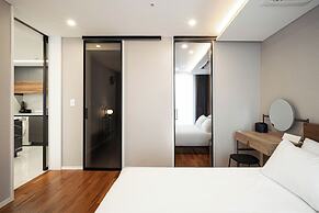 Le collective Gangnam SAC Signity