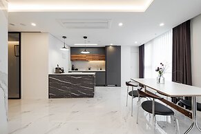 Le collective Gangnam SAC Signity