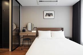 Le collective Gangnam SAC Signity