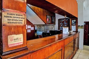 OYO 91706 Hotel Serena Anggrek