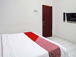 OYO 91706 Hotel Serena Anggrek