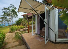 Alam Kita Glamping & Plantation