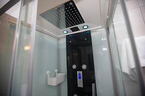 A Ballenera de Caneliñas