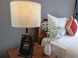 Delicate Serviced Apartment And Hotel