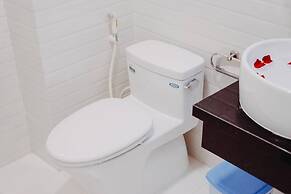 Delicate Serviced Apartment And Hotel