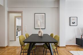 Remarkable 2BR Apartment in Paleo Faliro