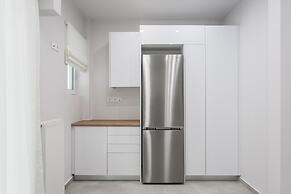 Remarkable 2BR Apartment in Paleo Faliro