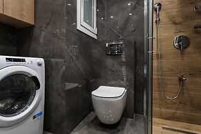 Remarkable 2BR Apartment in Paleo Faliro