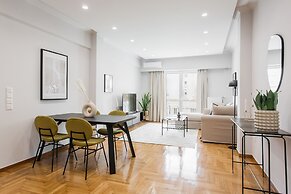 Remarkable 2BR Apartment in Paleo Faliro