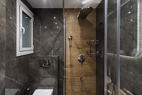 Remarkable 2BR Apartment in Paleo Faliro