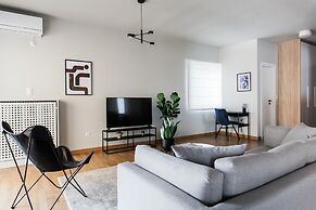 Celestial 3BR Apartment with Balcony