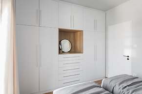 Celestial 3BR Apartment with Balcony