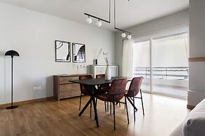 Celestial 3BR Apartment with Balcony