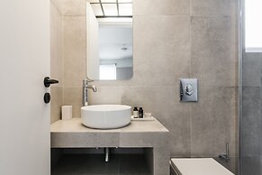 Celestial 3BR Apartment with Balcony