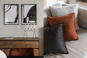 Celestial 3BR Apartment with Balcony