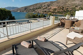 Almiriki Chios Rooms & Apartments