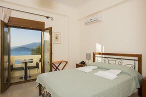 Almiriki Chios Rooms & Apartments