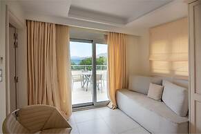 Almiriki Chios Rooms & Apartments