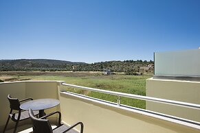 Almiriki Chios Rooms & Apartments