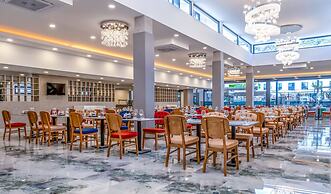 Saint Star Kemer - Adult Only +16