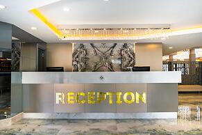 Saint Star Kemer - Adult Only +16