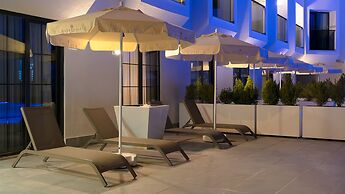 Saint Star Kemer - Adult Only +16