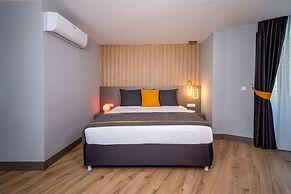 Saint Star Kemer - Adult Only +16