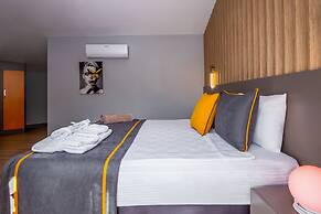 Saint Star Kemer - Adult Only +16