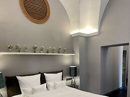 SA Suites
