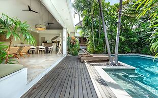 Trendy 3br Private Villa Seminyak