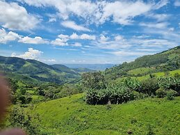 Pousada Caminhos da Vila Chantal
