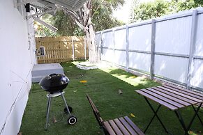 Douglas Rd Apartments