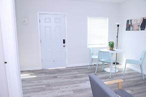 Douglas Rd Apartments