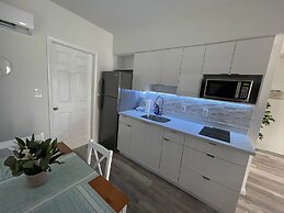 Douglas Rd Apartments