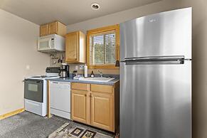 Echo Valley Resort & Cabins