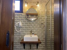 Dionysos 1789 Boutique Hotel