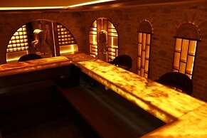 Dionysos 1789 Boutique Hotel