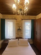 Dionysos 1789 Boutique Hotel