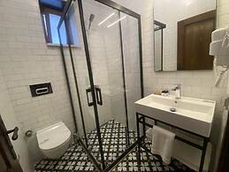 Dionysos 1789 Boutique Hotel