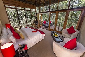 Trogon House and Forest spa