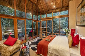 Trogon House and Forest spa