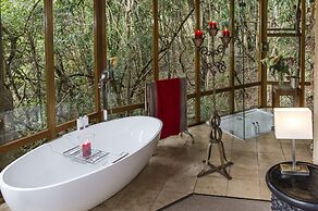 Trogon House and Forest spa