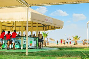 Hotel Marabout - Families and Couples Only