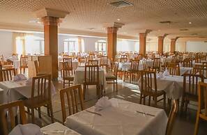 Hotel Marabout - Families and Couples Only