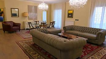 Erania Rooms & Apartments