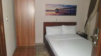 BENIN CITY CENTER HOTEL
